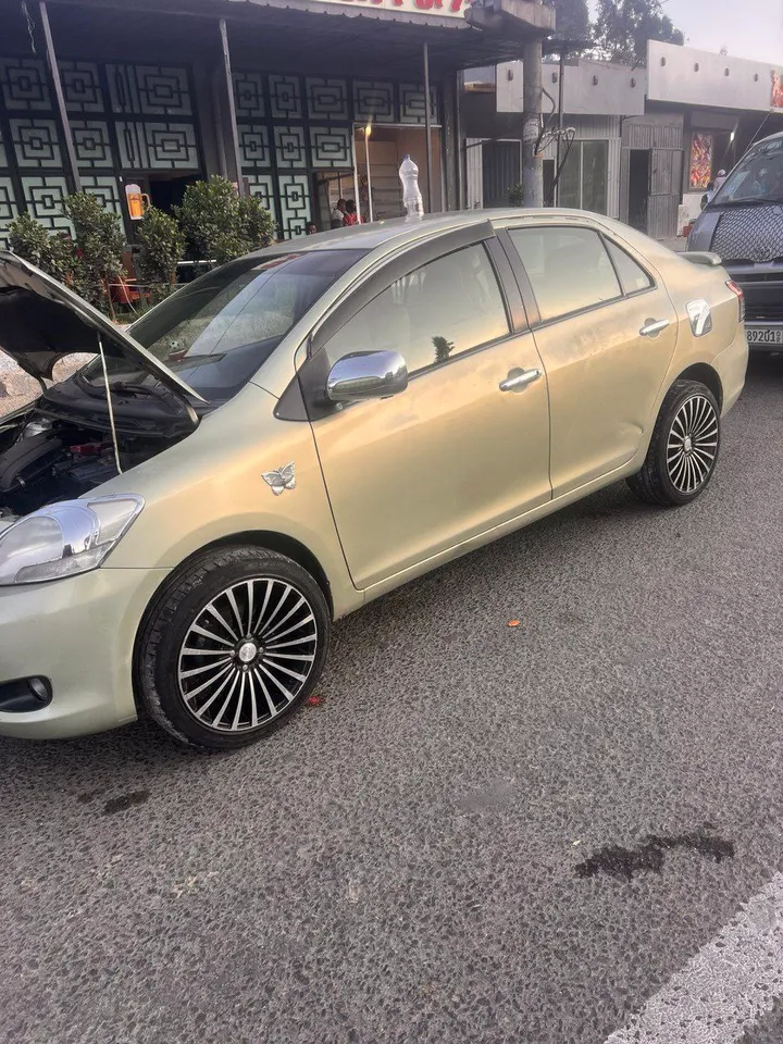 Toyota Yaris Belta 2008 – photo 3