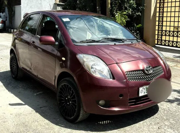 Toyota Yaris Compact 2007 – photo 5