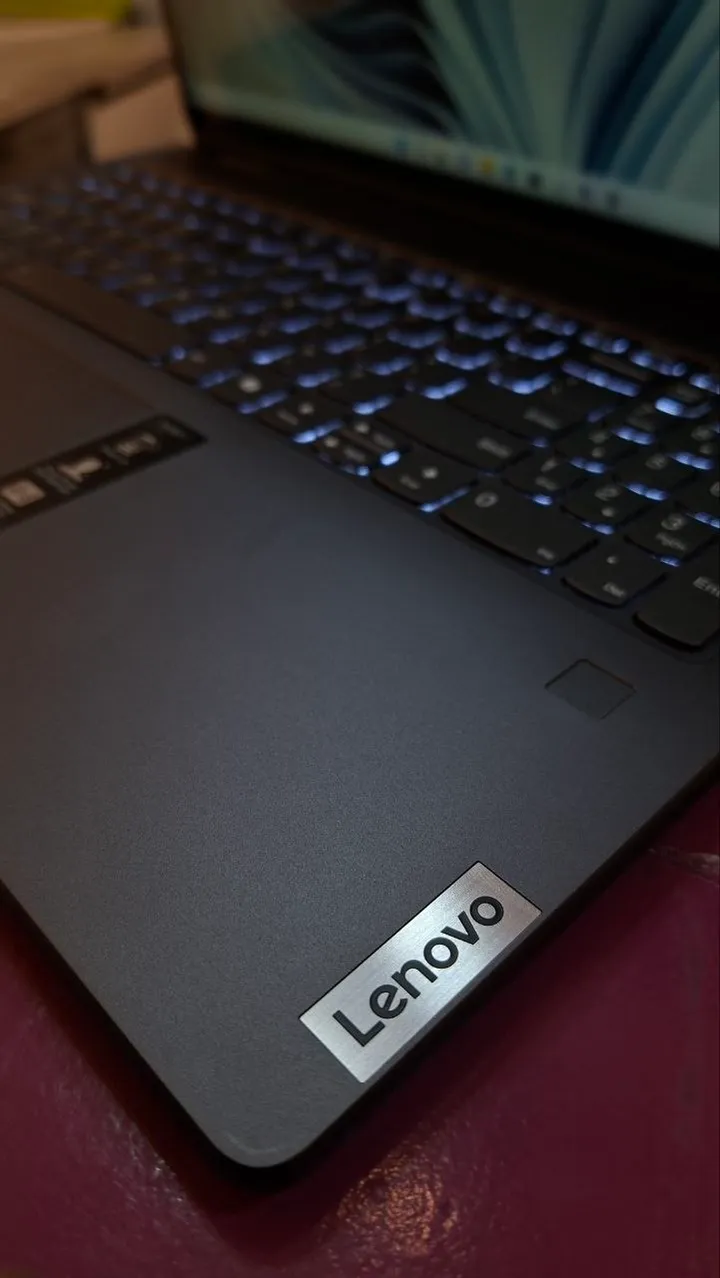 Lenovo Yoga 7i Ultra 7 Laptop – photo 3