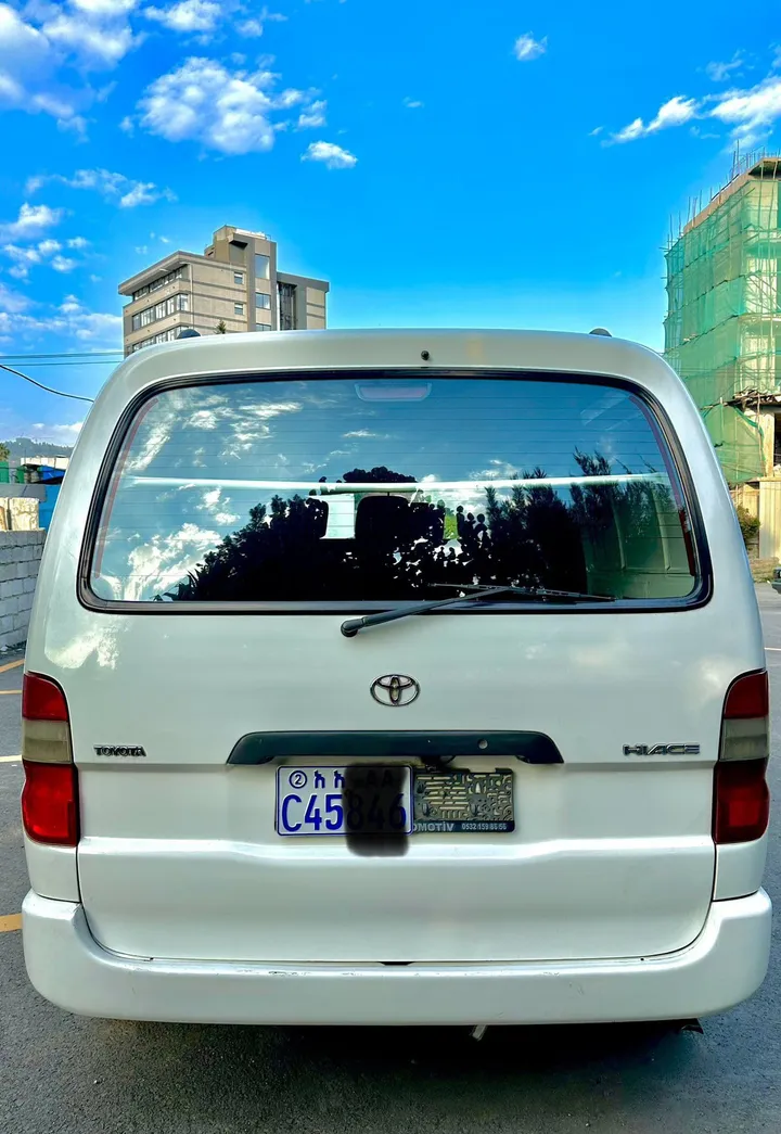 Toyota D4D Shark 2008 Manual – photo 4