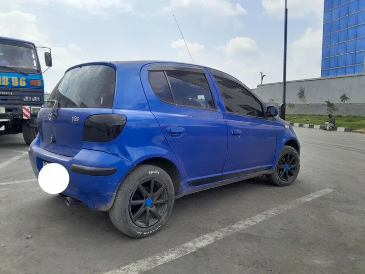 Toyota Vitz 2002 Automatic – photo 5
