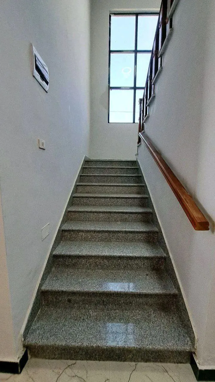 Modern G+3 House in Ayat – photo 9
