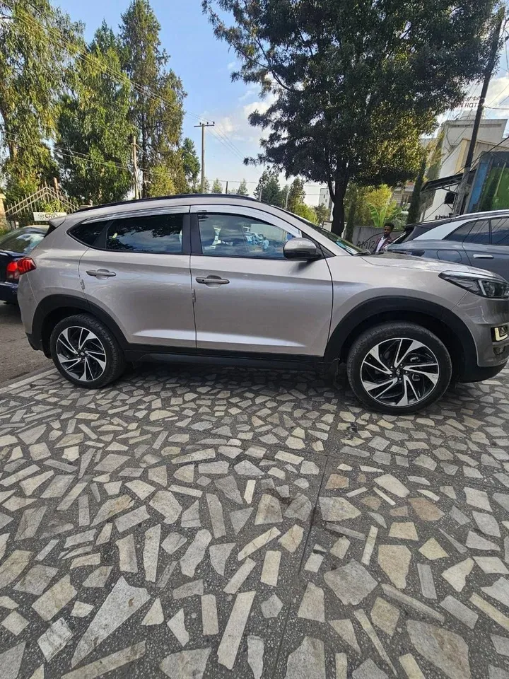 Hyundai Tucson 2018 SUV – photo 5