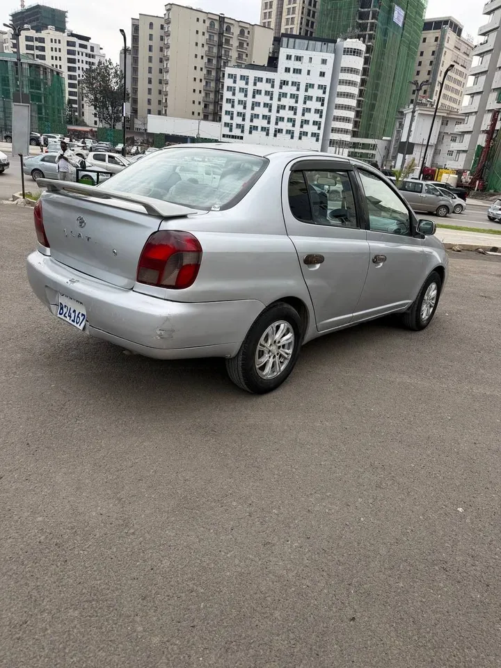 Toyota Platz 2001 Automatic – photo 3