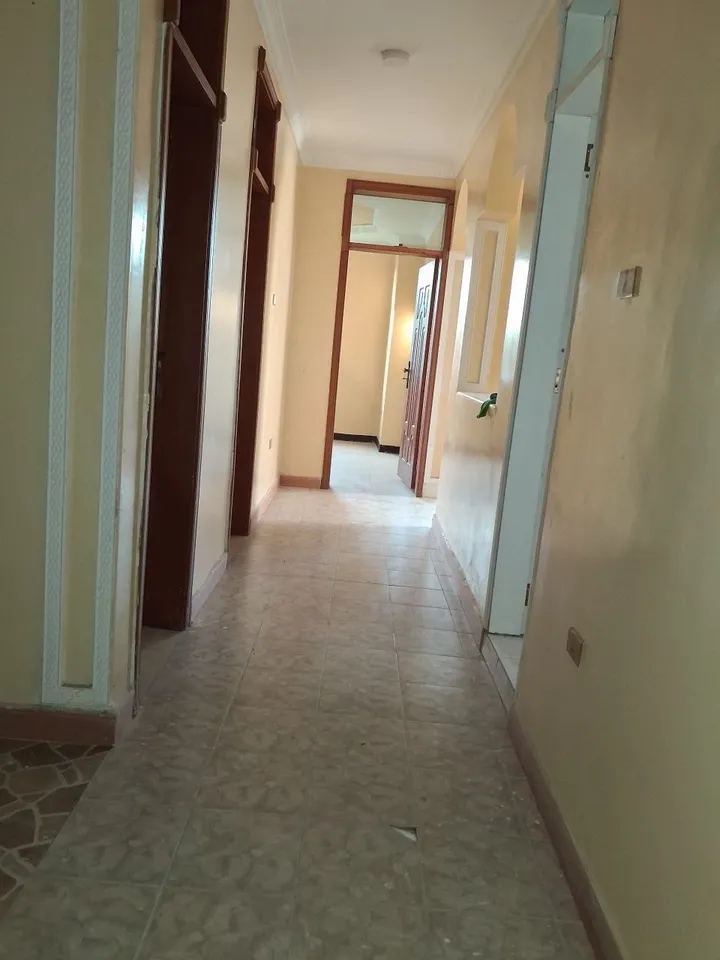 Summit 72 Apartment First Floor – photo 6