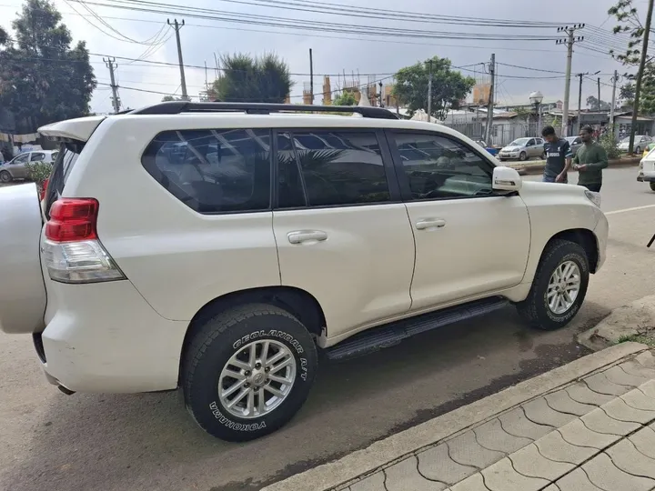 Toyota Land Cruiser Prado 2011 Diesel Manual – photo 5
