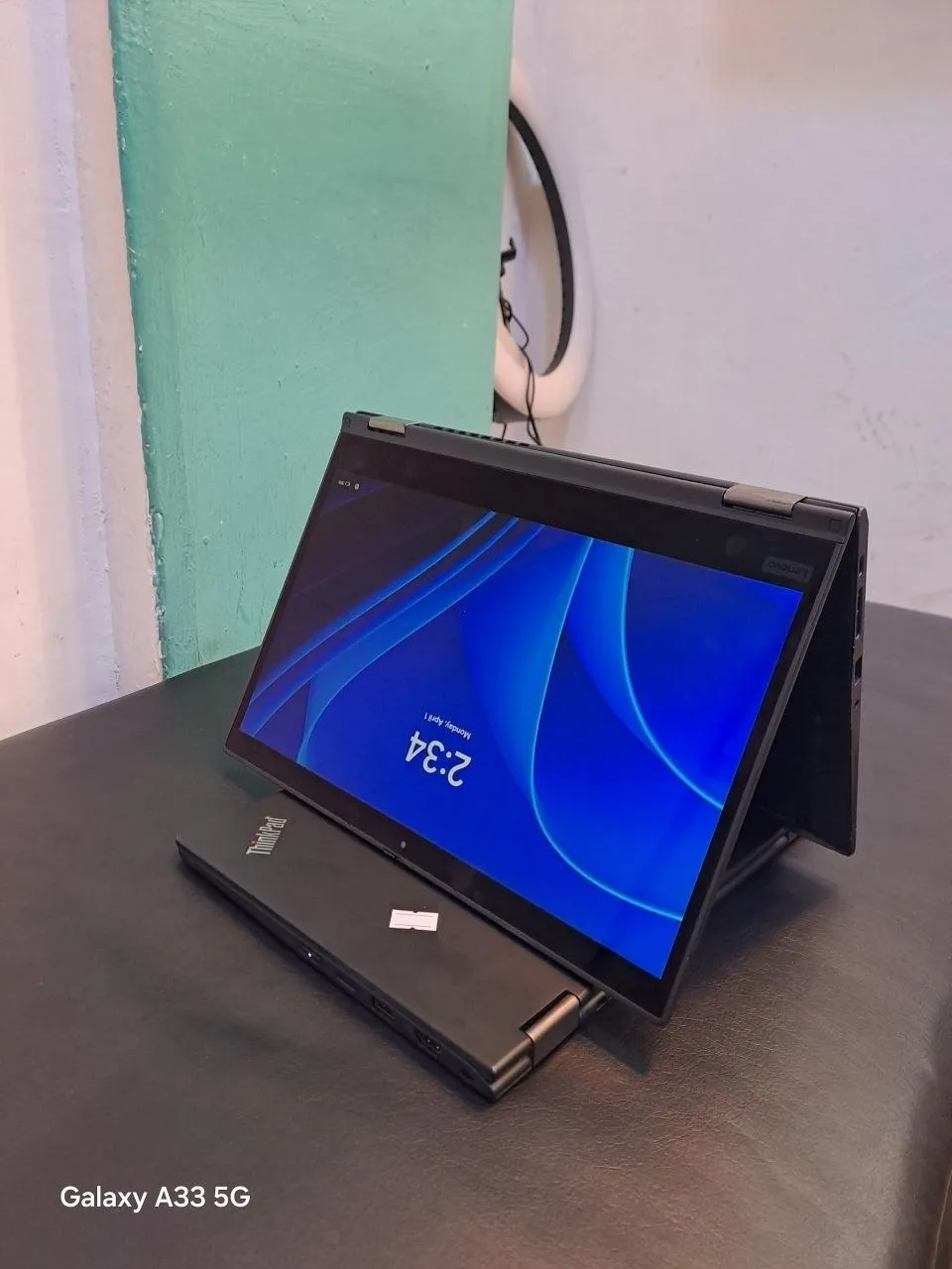 Lenovo ThinkPad Yoga X390 Touchscreen – photo 4