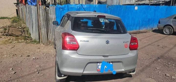 Suzuki Swift 2022 Full Option – photo 4