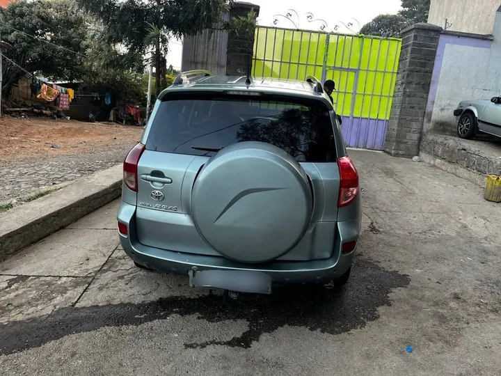 2007 Toyota RAV4 – photo 3