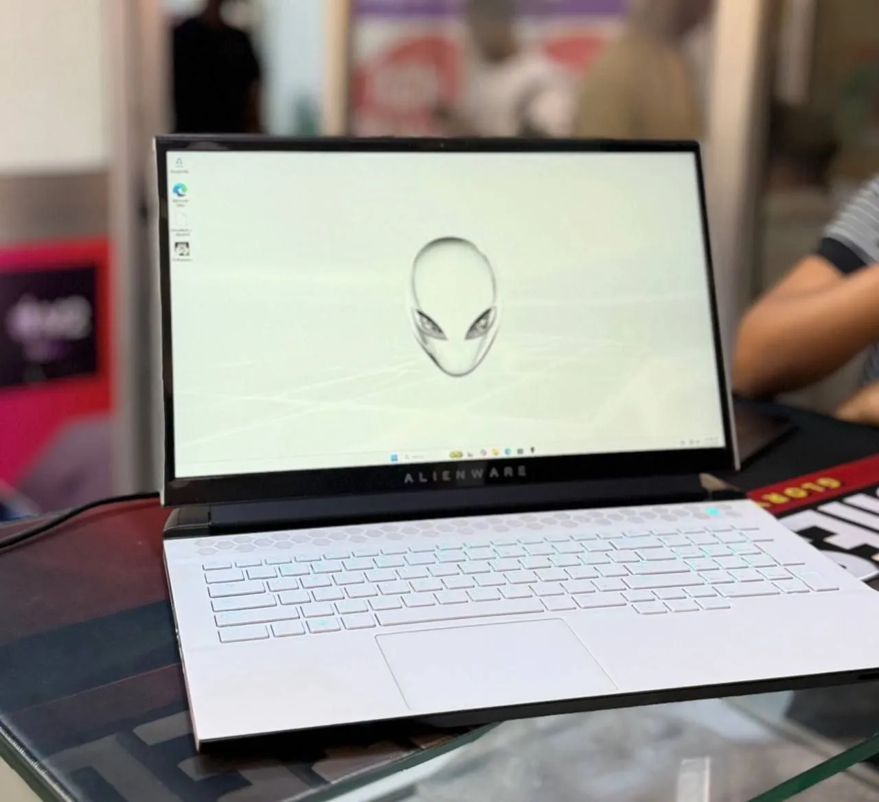 Alienware X17 R1 RTX 3070 Laptop – photo 3