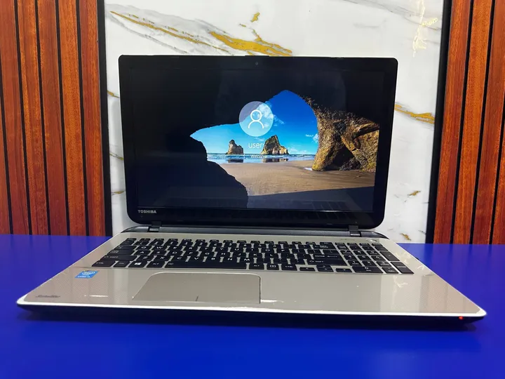 Toshiba C55 i5 8GB 750GB Laptop – photo 5