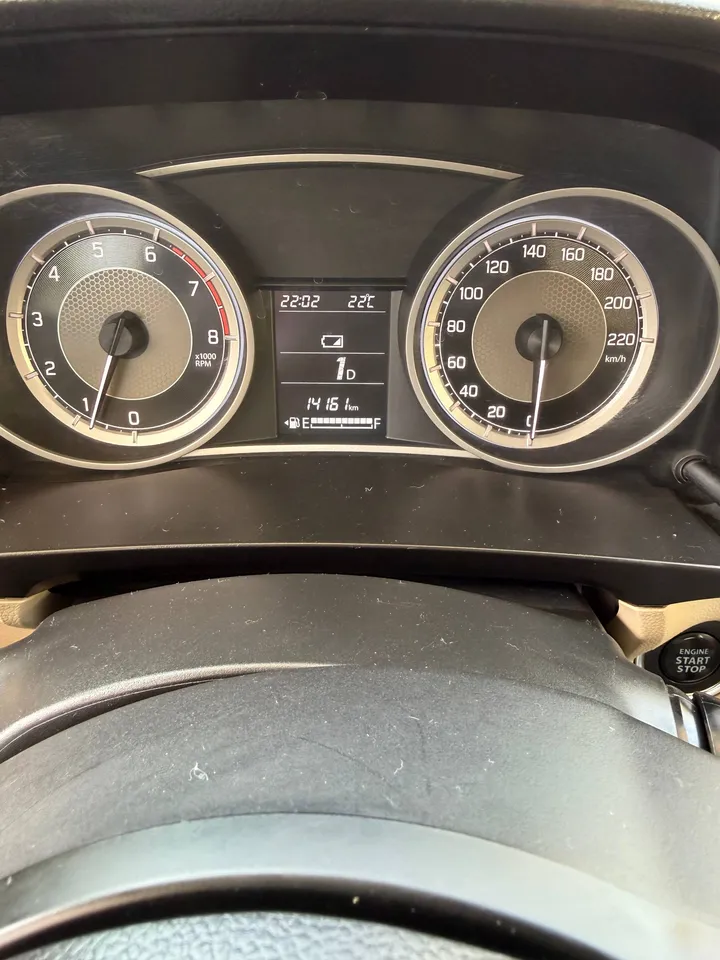 Suzuki Dzire 2022 Automatic – photo 8