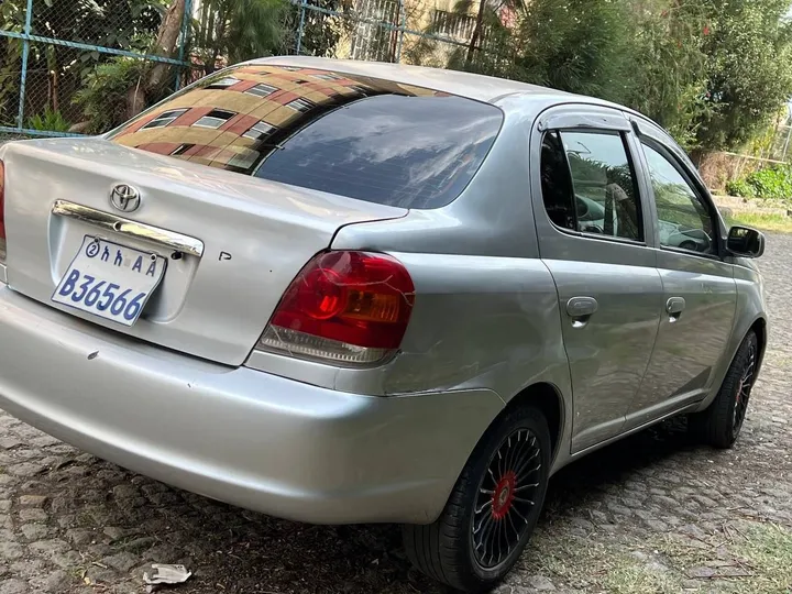 Toyota Platz 2003 Automatic – photo 8