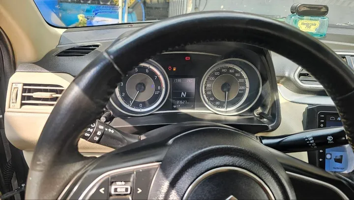 Suzuki Dzire 2022 Automatic – photo 5