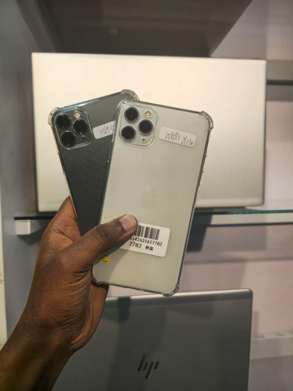 iPhone 11 Pro Max 256GB – photo 3