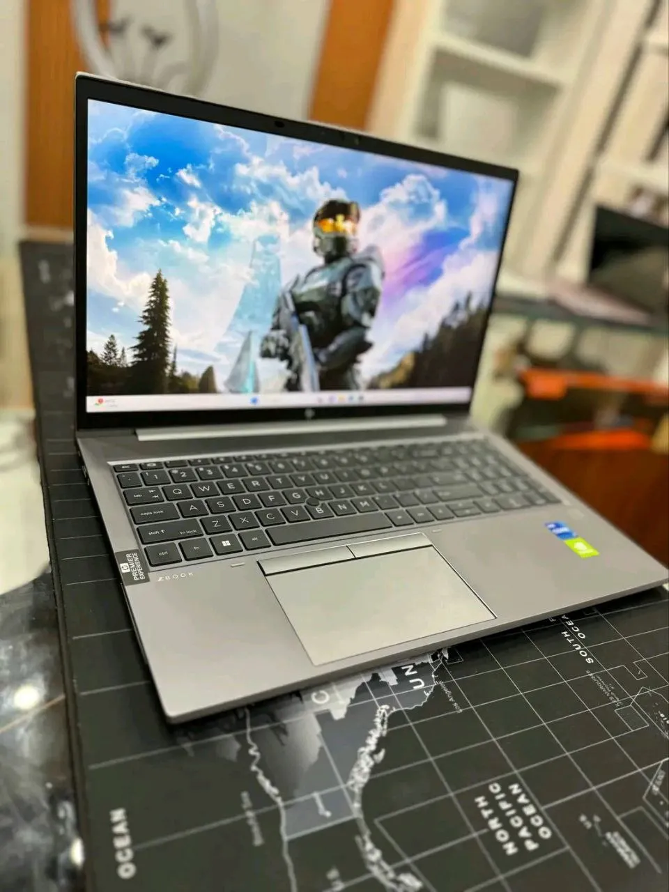 HP ZBook Firefly G8 Laptop – photo 3