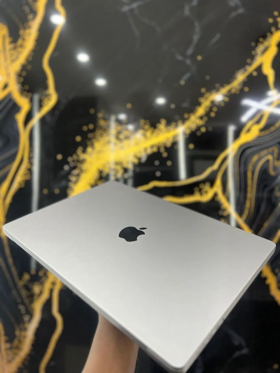 Apple MacBook Pro 16-inch M1 Pro 2021 – photo 7
