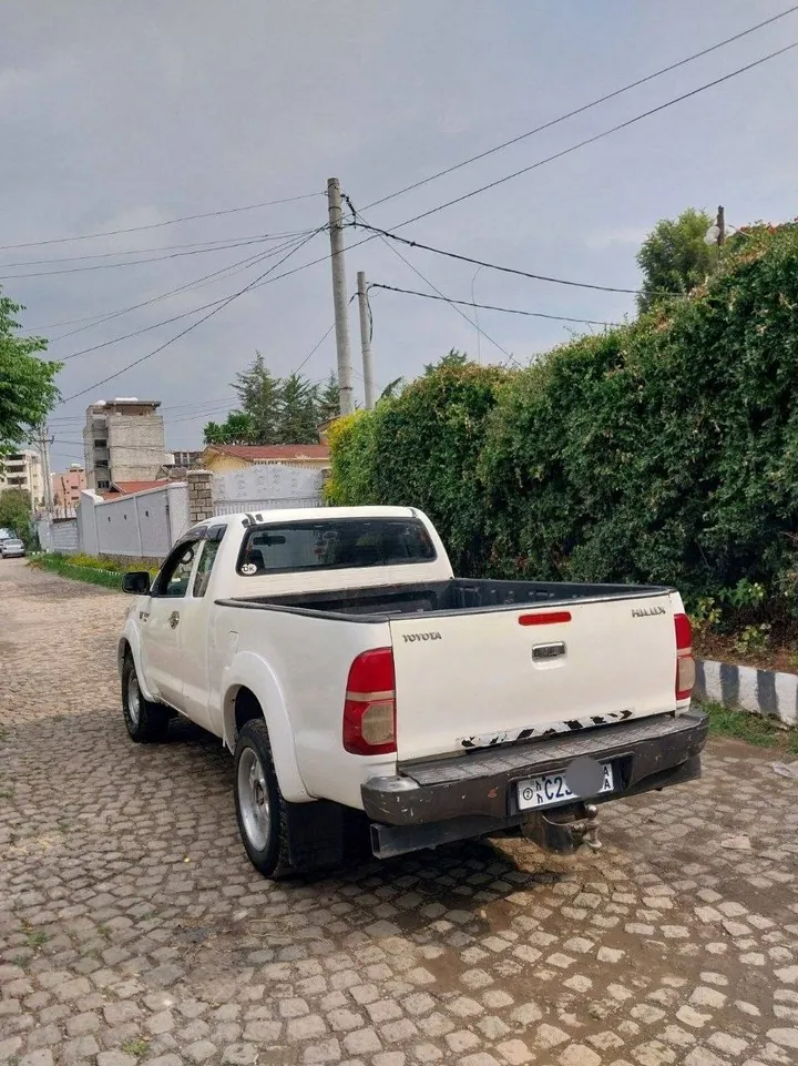Toyota Vigo D4D 2006 Manual – photo 5