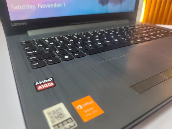 Lenovo Ideapad AMD A10 Laptop – photo 4