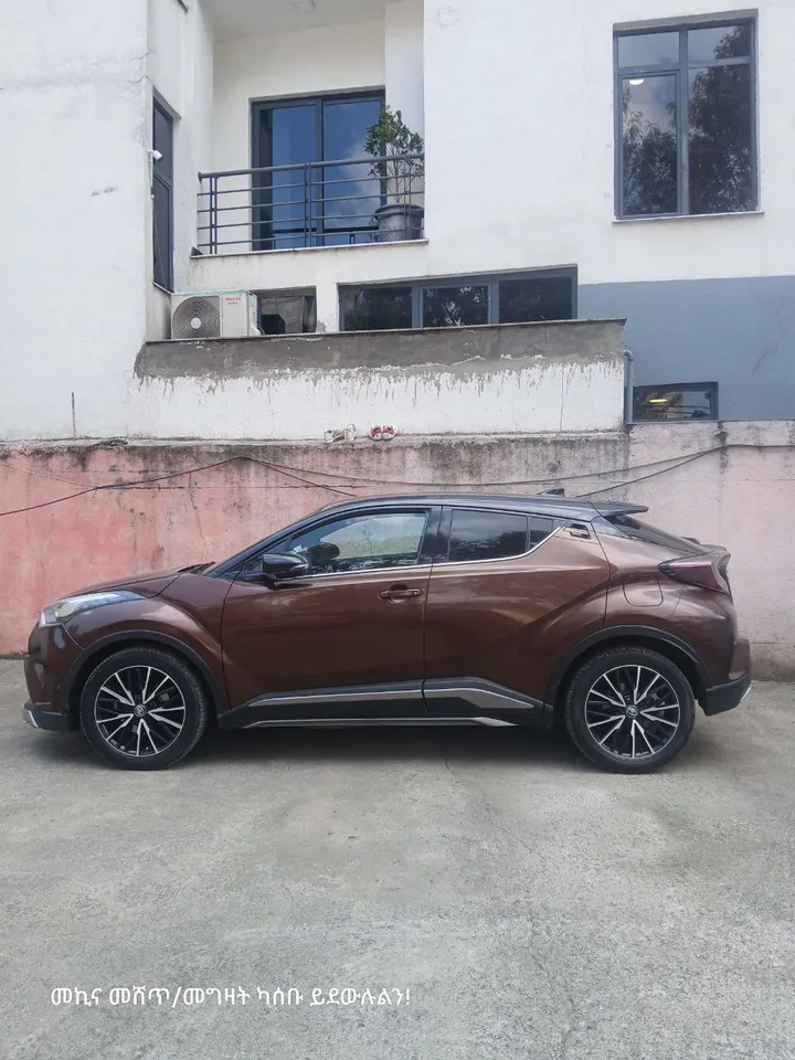 Toyota C-HR 2017 1.2T AWD – photo 7