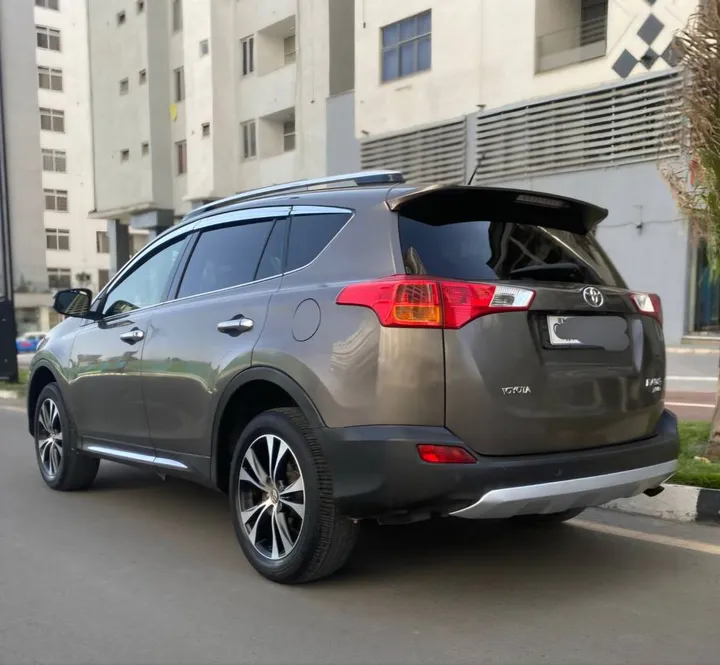 Toyota RAV4 2015 2.0L Automatic – photo 5