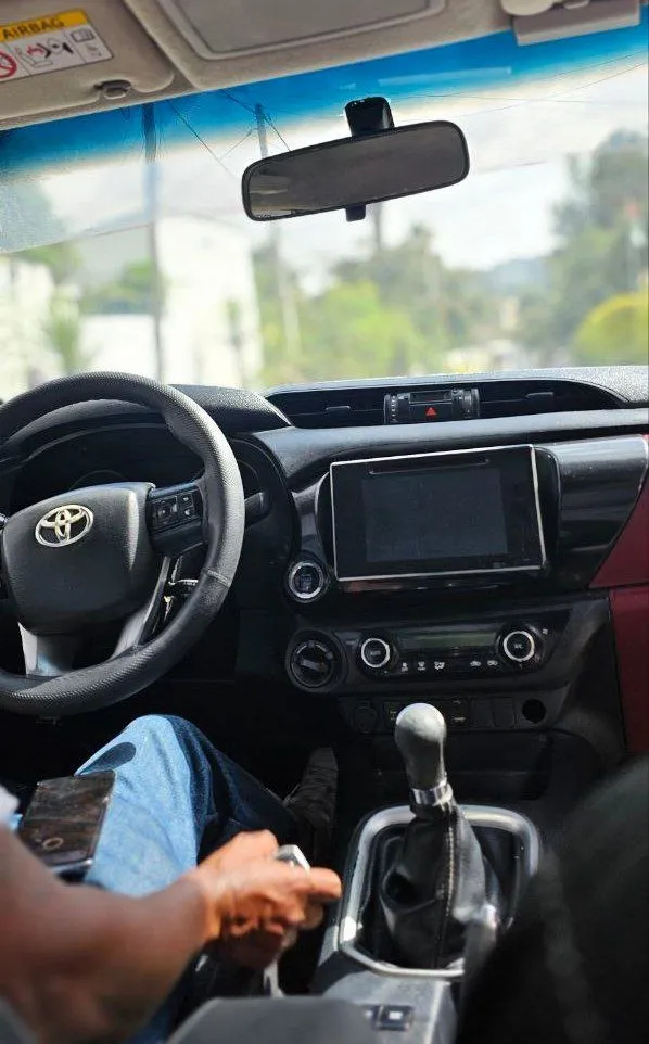 Toyota Revo King Cab 2017 – photo 3
