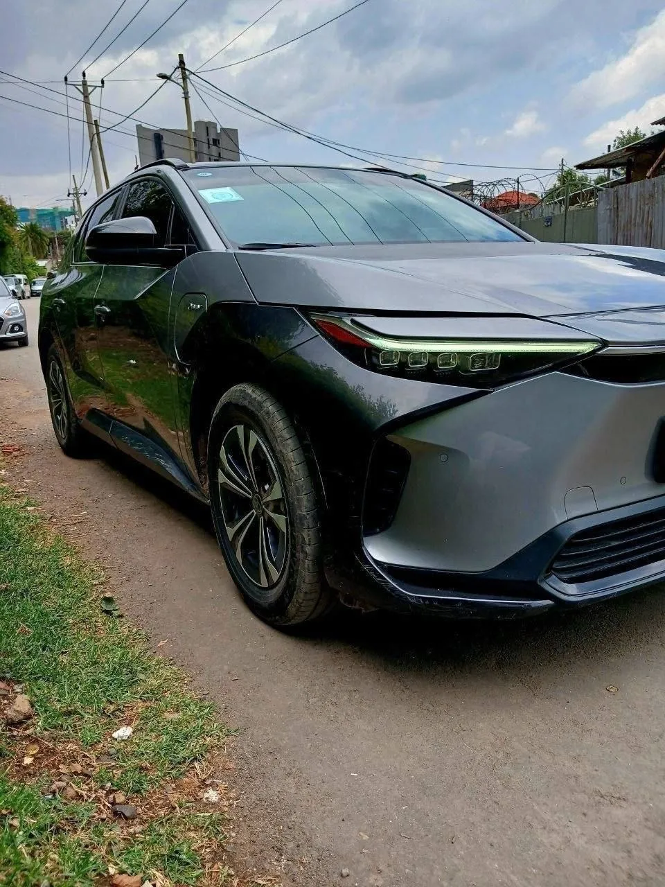 Toyota BZ4X EV 2023 – photo 4