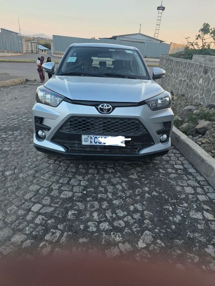 Toyota Raize 2023 Automatic – photo 4