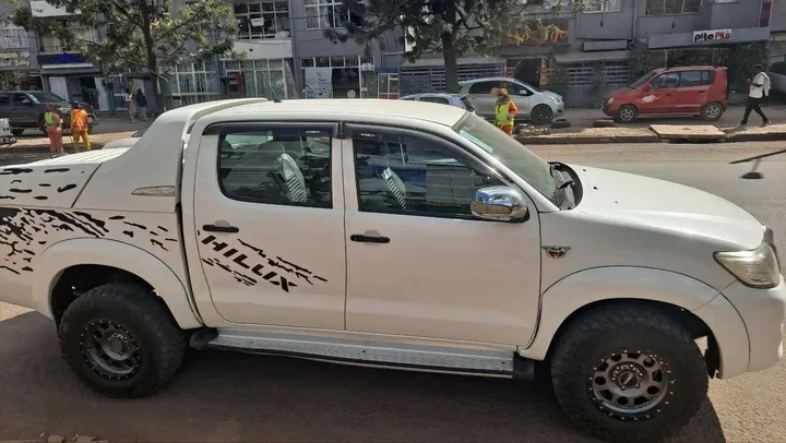 Toyota Hilux Double Cab 2015 – photo 5