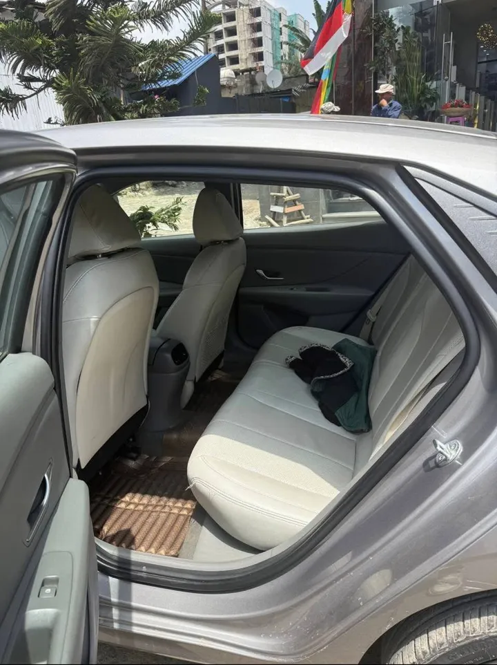 Hyundai Elantra 2022 Automatic – photo 6