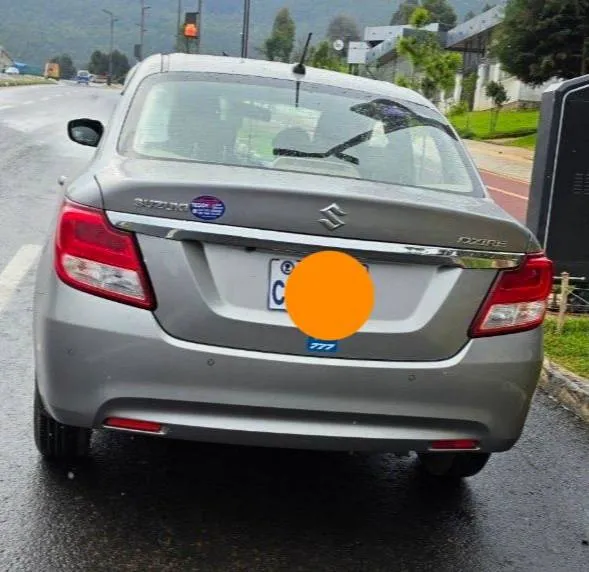 Suzuki Dzire 2022 Automatic – photo 5