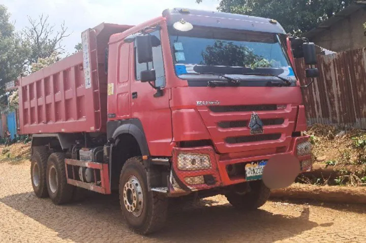 Sinotruk Dump Truck 2023 336HP – photo 3