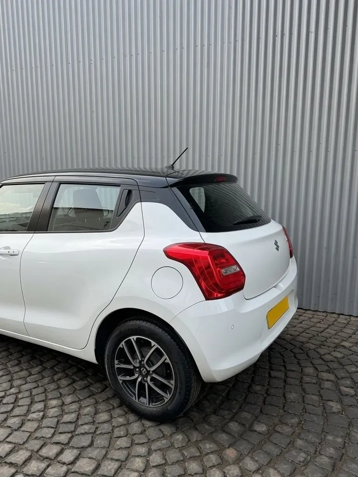 Suzuki Swift 2021 Automatic Petrol – photo 3