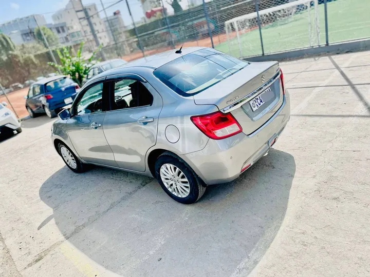 Suzuki Dzire 2022 Automatic – photo 4