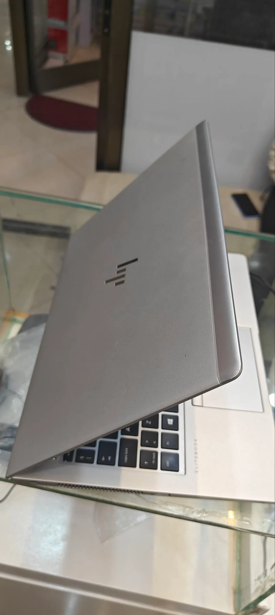HP EliteBook 840 G5 Laptop – photo 3
