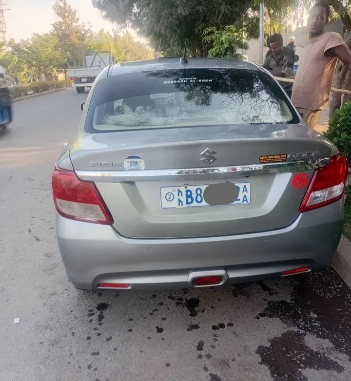 2021 Suzuki Dzire Sedan – photo 4