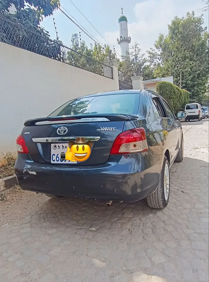 Toyota Yaris Belta 2010 Automatic – photo 7
