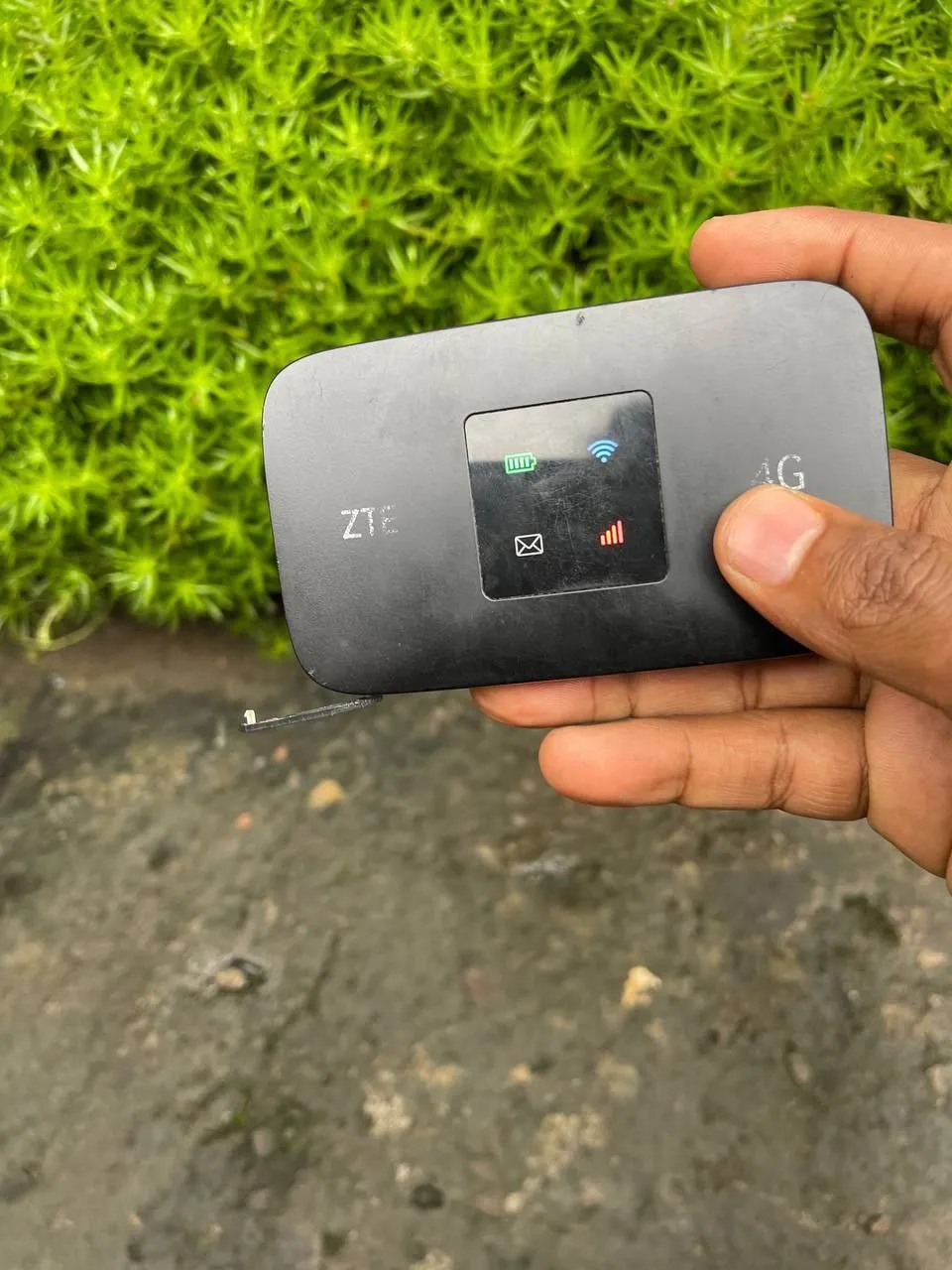 ZTE 4G WiFi Hotspot Modem – photo 4