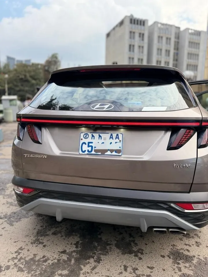 Hyundai Tucson Hybrid 2023 – photo 3