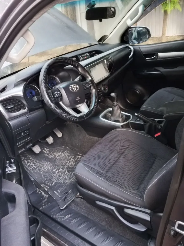 Toyota Hilux Revo 2017 – photo 4