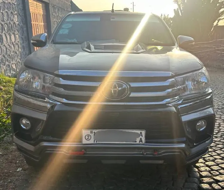 Toyota Hilux Revo 2019 – photo 5