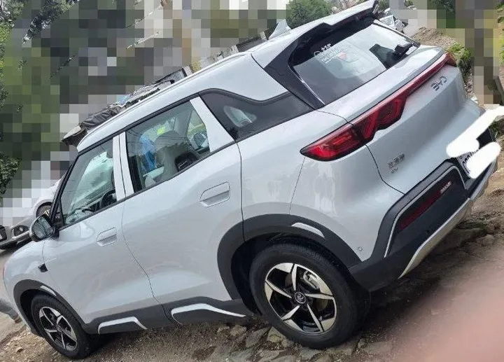 BYD Yuan Up Smart 2025 – photo 3