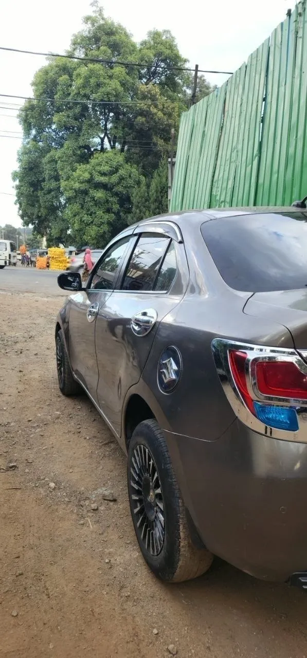 Suzuki Dzire 2021 Automatic Sedan – photo 5