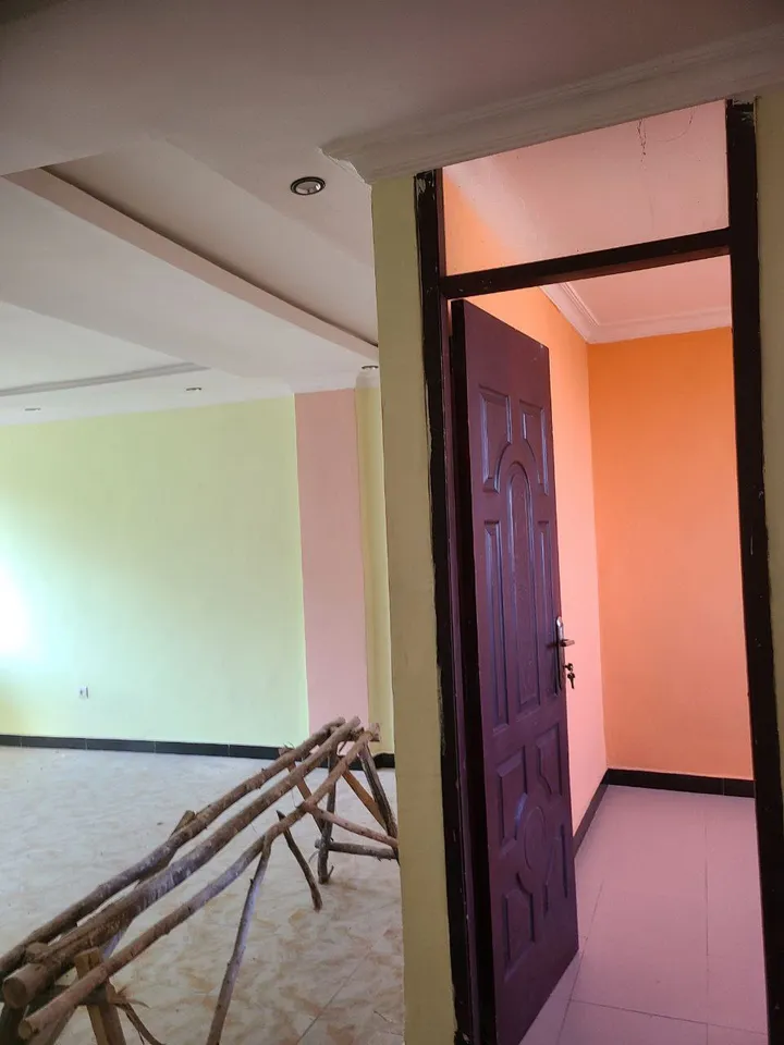 2-Bedroom Summit Condominium 71 sqm – photo 5