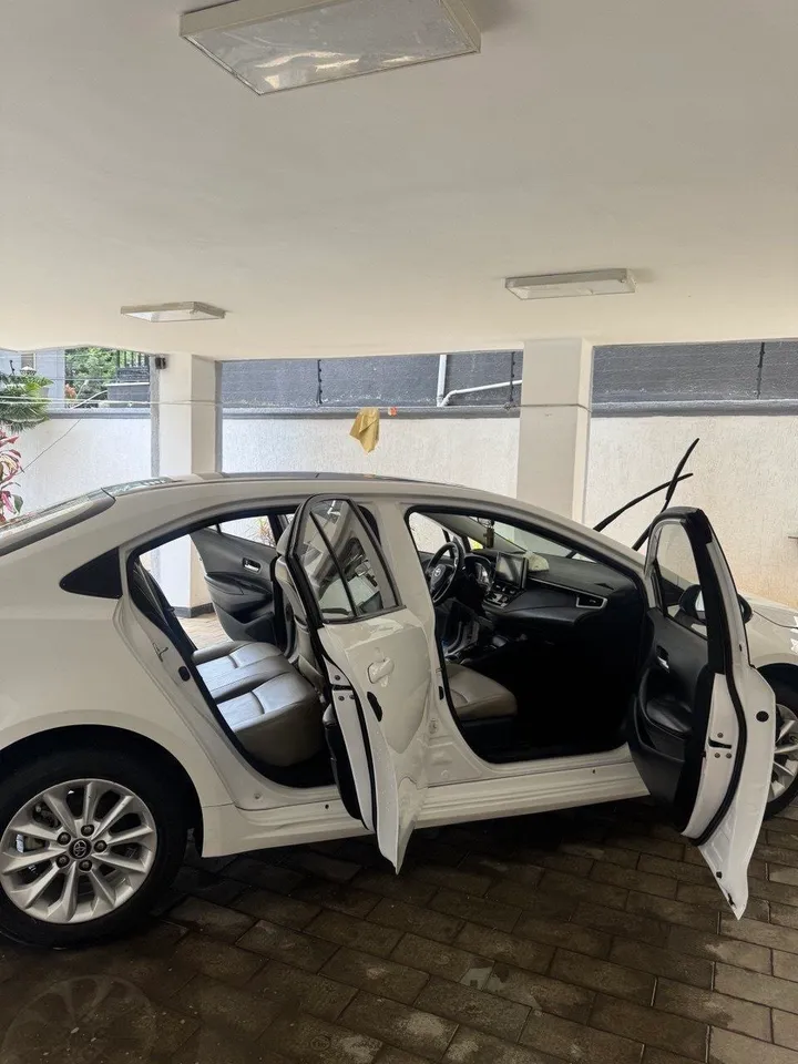 Toyota Corolla D4T 2022 – photo 8