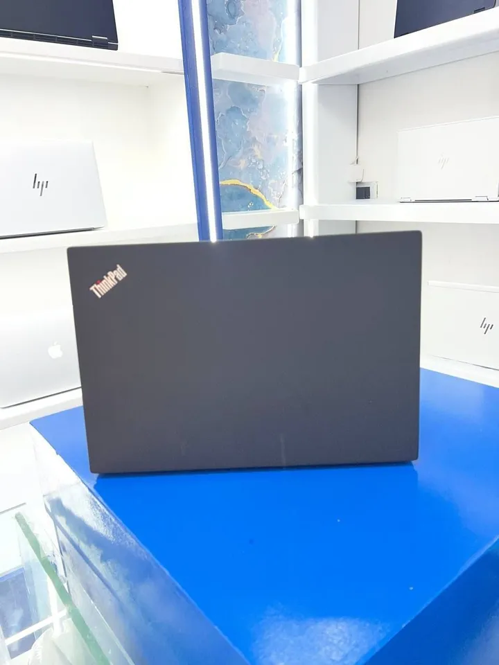 Lenovo ThinkPad T14s Gen 1 – photo 5