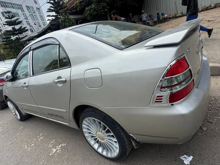 Toyota Corolla 2003 Automatic – photo 3
