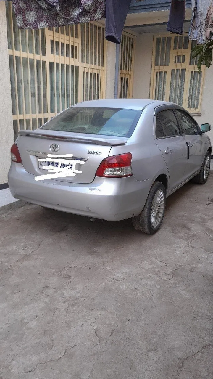 Toyota Yaris Belta 2008 Automatic – photo 4