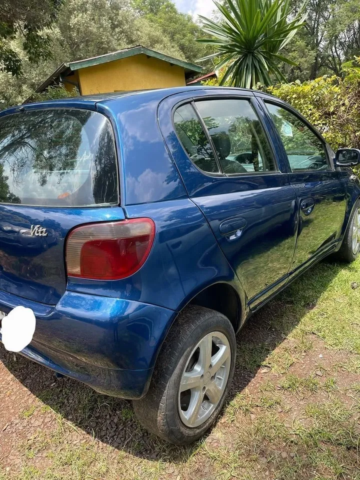 Toyota Vitz 2001 Automatic – photo 6