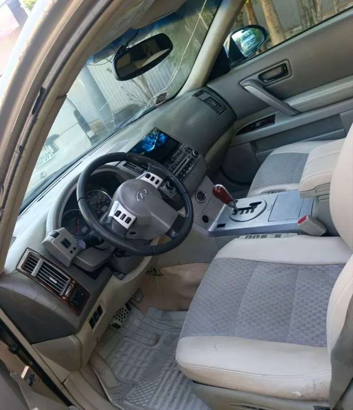 Infiniti FX35 2003 Automatic SUV – photo 7